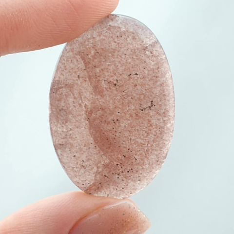 Strawberry quartz cabochon 35x23 mm no 66 Strawberry quartz cabochon 35x23 mm no 66