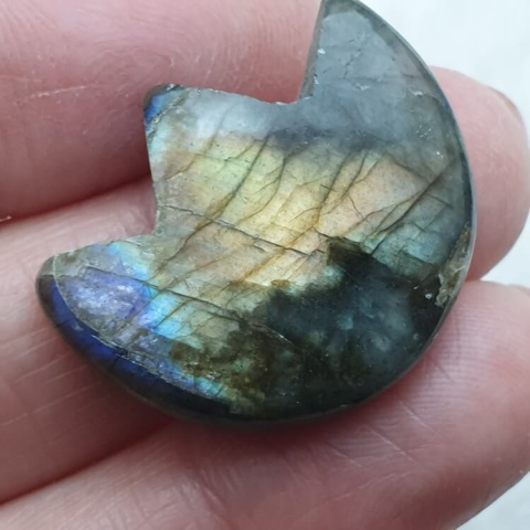 Labradorite cabochon lotus 27x23 mm no 12 Labradorite cabochon lotus 27x23 mm no 12