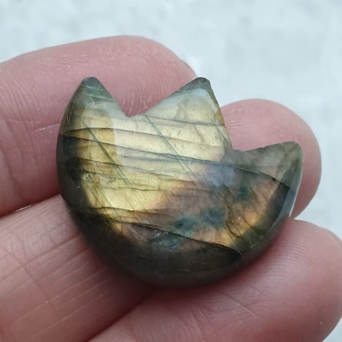 Labradorite cabochon lotus 27x23 mm no. 13 Labradorite cabochon lotus 27x23 mm no. 13