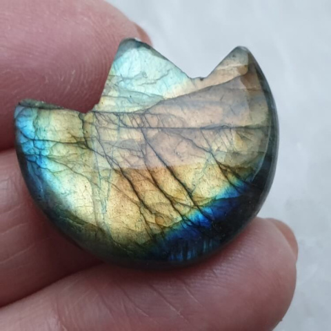 Labradorite cabochon lotus 27x24 mm no. 59 Labradorite cabochon lotus 27x24 mm no. 59
