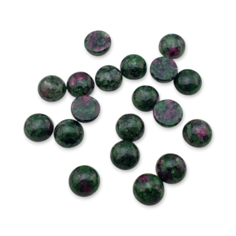 Zoisite with ruby cabochon fi 8 mm 1 pc Zoisite with ruby cabochon fi 8 mm 1 pc