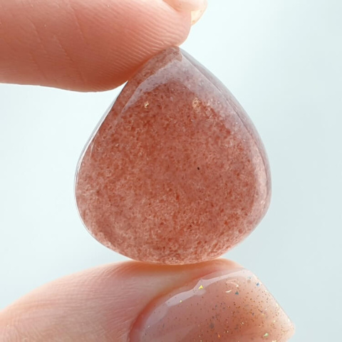 Strawberry quartz cabochon 22x20 mm no 138 Strawberry quartz cabochon 22x20 mm no 138