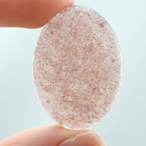 Strawberry quartz cabochon 33x24 mm no 109 Strawberry quartz cabochon 33x24 mm no 109