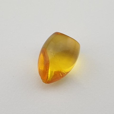 Baltic amber cabochon 13x9 mm no. 465 Baltic amber cabochon 13x9 mm no. 465