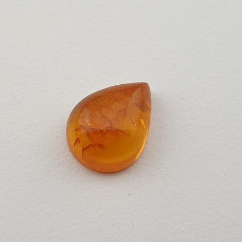 Bursztyn bałtycki kaboszon 9x7 mm nr 399 Bursztyn bałtycki kaboszon 9x7 mm nr 399