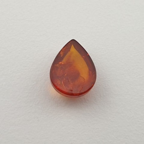 Baltic amber cabochon 9x7 mm no 424 Baltic amber cabochon 9x7 mm no 424