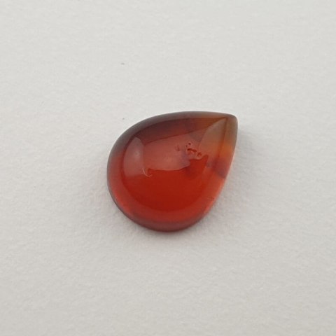 Bursztyn bałtycki kaboszon 9x7 mm nr 425 Bursztyn bałtycki kaboszon 9x7 mm nr 425