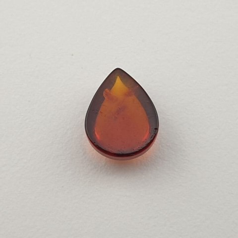 Bursztyn bałtycki kaboszon 9x7 mm nr 425 Bursztyn bałtycki kaboszon 9x7 mm nr 425