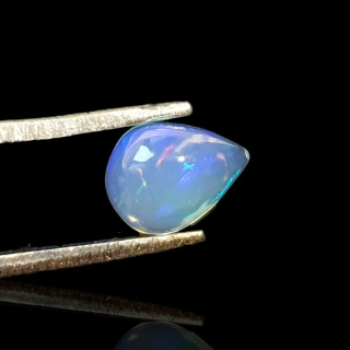 Opal from Ethiopia cabochon 8x6 mm no. 771