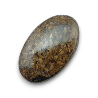 Bronzite cabochon 28x17 mm no. 45