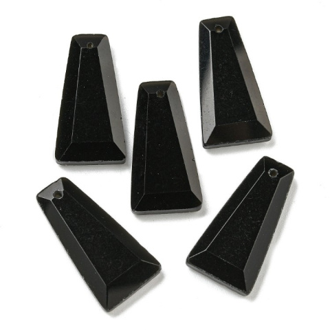 Obsydian kamień fasetowany z dziurką 25x13 mm 1 szt. Obsydian kamień fasetowany z dziurką 25x13 mm 1 szt.
