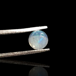 Opal from Ethiopia cabochon fi 6 mm no. 816