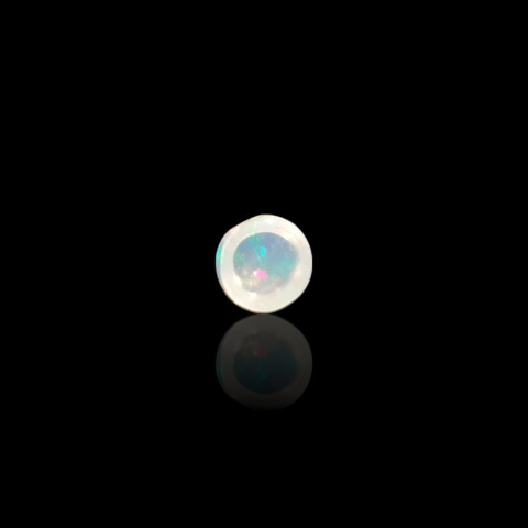 Opal from Ethiopia cabochon fi 6 mm no 837 Opal from Ethiopia cabochon fi 6 mm no 837