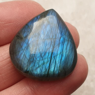 Labradorite cabochon 28x26 mm no. A998