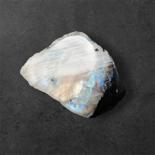 Moonstone polished piece 28x20 mm no 231