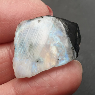 Moonstone polished piece 28x20 mm no 231