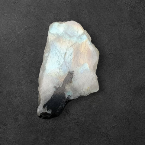 Moonstone polished piece 31x19 mm no 230 Moonstone polished piece 31x19 mm no 230