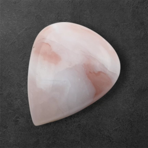 Opal różowy kaboszon 20x16 mm nr 129 Opal różowy kaboszon 20x16 mm nr 129