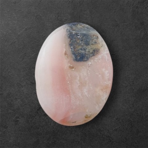 Opal pink cabochon 23x17 mm no. 122 Opal pink cabochon 23x17 mm no. 122