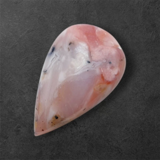 Opal pink cabochon 30x18 mm no 101