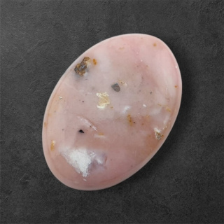 Opal pink cabochon 32x22 mm no 55