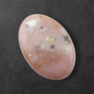 Opal pink cabochon 32x22 mm no 55
