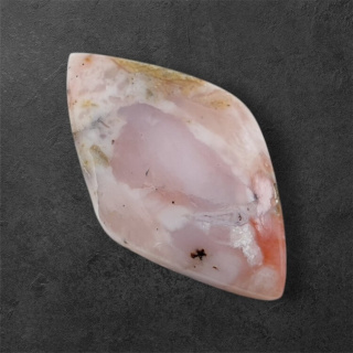 Opal różowy kaboszon 36x21 mm nr 45