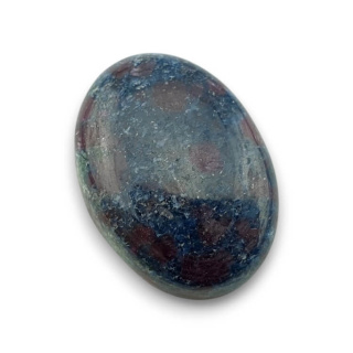 Ruby in kyanite cabochon 25x18 mm no 61
