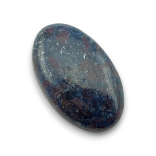 Ruby in kyanite cabochon 26x16 mm no 81
