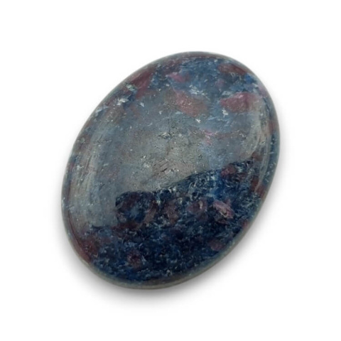Ruby in kyanite cabochon 27x20 mm no. 73 Ruby in kyanite cabochon 27x20 mm no. 73
