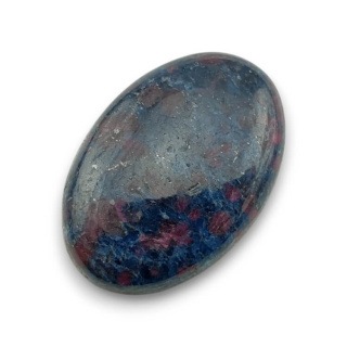 Ruby in kyanite cabochon 30x20 mm no. 68