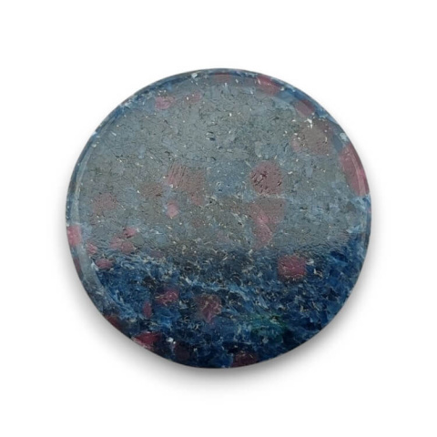 Ruby in kyanite cabochon fi 26 mm no 79 Ruby in kyanite cabochon fi 26 mm no 79