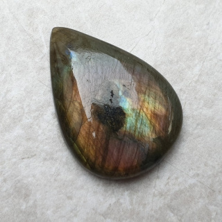Labradorite cabochon 34x24 mm no. B173