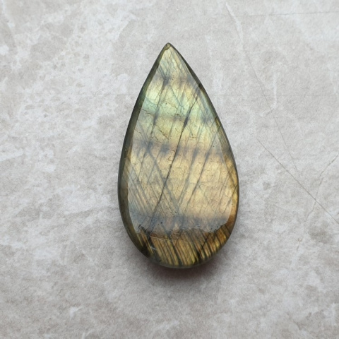 Labradorite cabochon 35x18 mm no B79