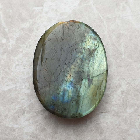 Labradorite cabochon 35x26 mm no. B81 Labradorite cabochon 35x26 mm no. B81