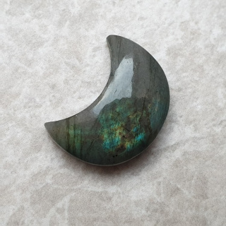 Labradorite cabochon moon 20x15 mm no 239