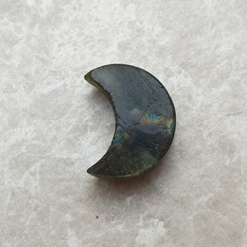 Labradorite cabochon moon 22x17 mm no. 195 Labradorite cabochon moon 22x17 mm no. 195
