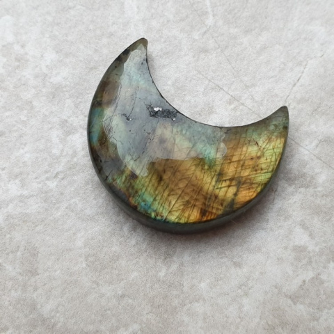 Labradorite cabochon moon 24x20 mm no 199 Labradorite cabochon moon 24x20 mm no 199