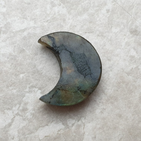 Labradorite cabochon moon 24x20 mm no 199 Labradorite cabochon moon 24x20 mm no 199