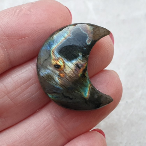 Labradorite cabochon moon 26x22 mm no 184 Labradorite cabochon moon 26x22 mm no 184