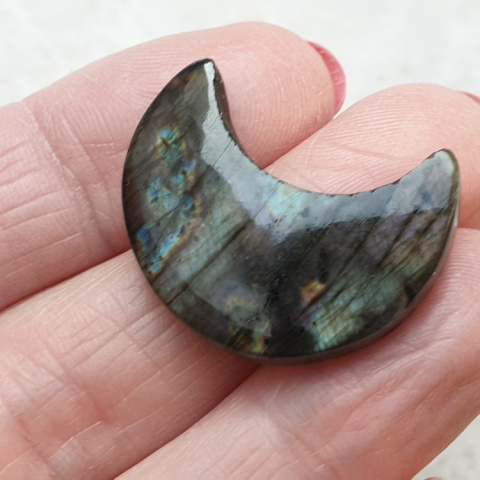 Labradorite cabochon moon 27x21 mm no. 163 Labradorite cabochon moon 27x21 mm no. 163