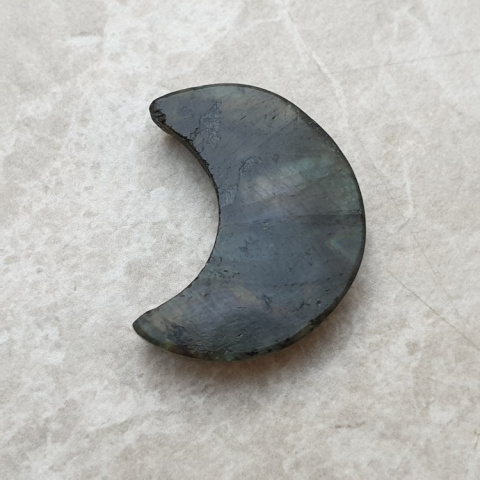 Labradorite cabochon moon 27x21 mm no. 163 Labradorite cabochon moon 27x21 mm no. 163