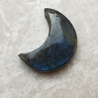 Labradoryt kaboszon księżyc 27x21 mm nr 193