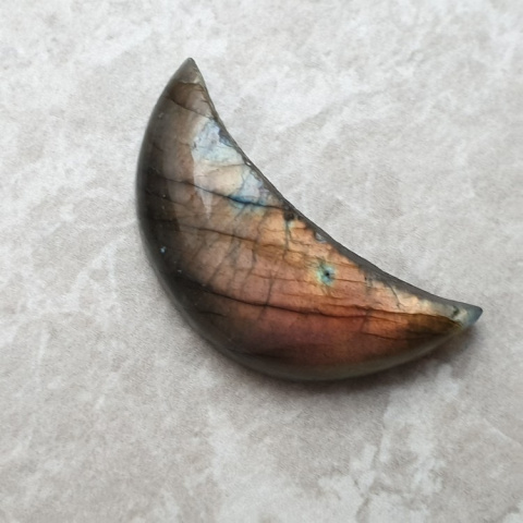 Labradorite cabochon moon 28x15 mm no 235 Labradorite cabochon moon 28x15 mm no 235