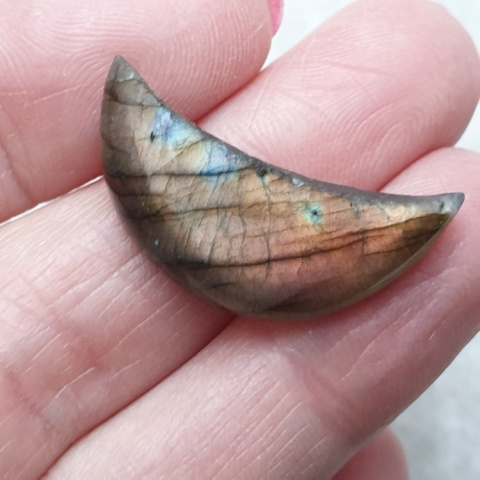 Labradorite cabochon moon 28x15 mm no 235 Labradorite cabochon moon 28x15 mm no 235