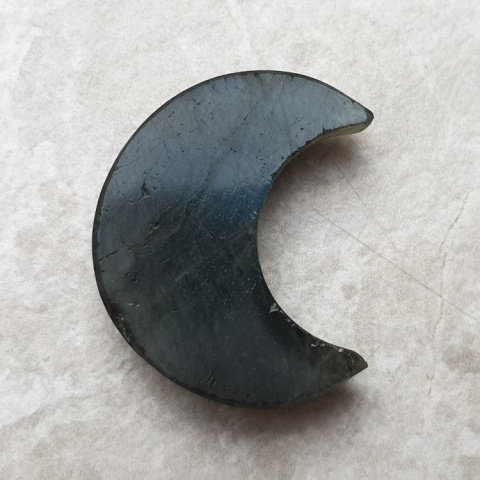 Labradorite cabochon moon 28x23 mm no 232 Labradorite cabochon moon 28x23 mm no 232
