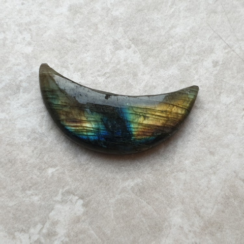 Labradorite cabochon moon 29x14 mm no 179 Labradorite cabochon moon 29x14 mm no 179
