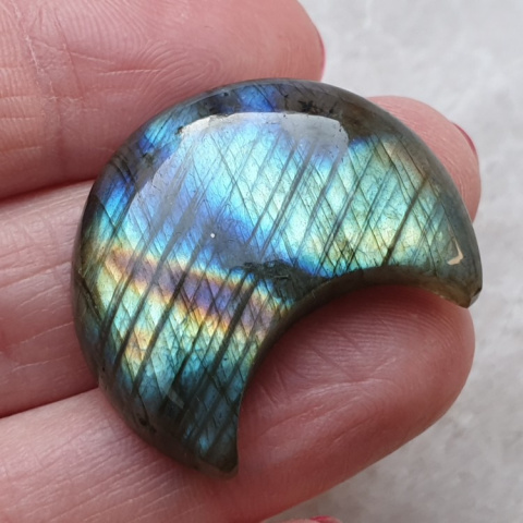 Labradorite cabochon moon 31x26 mm no 180 Labradorite cabochon moon 31x26 mm no 180