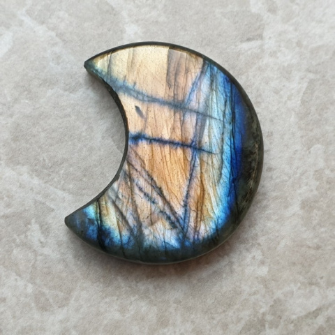 Labradorite cabochon moon 31x26 mm no 194 Labradorite cabochon moon 31x26 mm no 194
