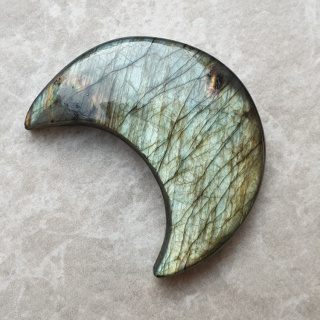 Labradoryt kaboszon księżyc 32x26 mm nr 169